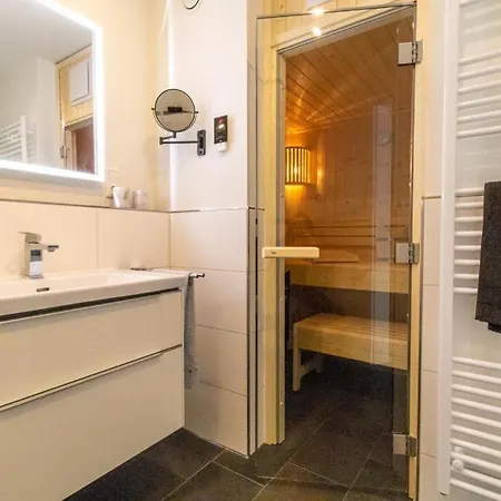 Kuestenkind Mit Sauna Und Balkon - Hunde Willkommen * Dorum